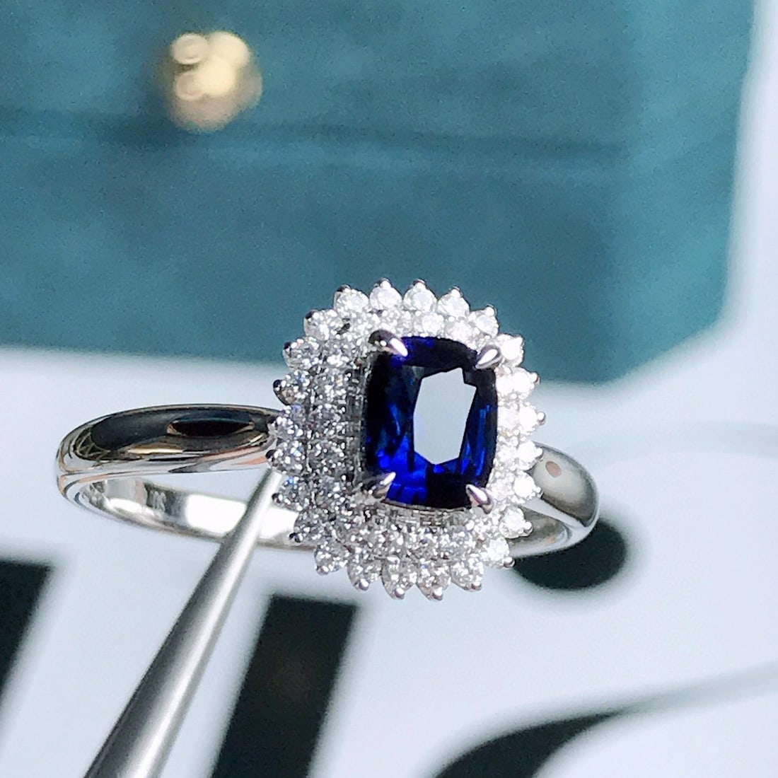 14k Gold 1.02 Ctw Natural Sapphire & Diamond Ring: Ref:230941209 // gold content:14k gold // ring size:7. 25us // // main gemstone:sapphire // shape:cushion // carat weight:0. 79ct // color:royal blue // treatment:natural // // adjacent gemstone 2