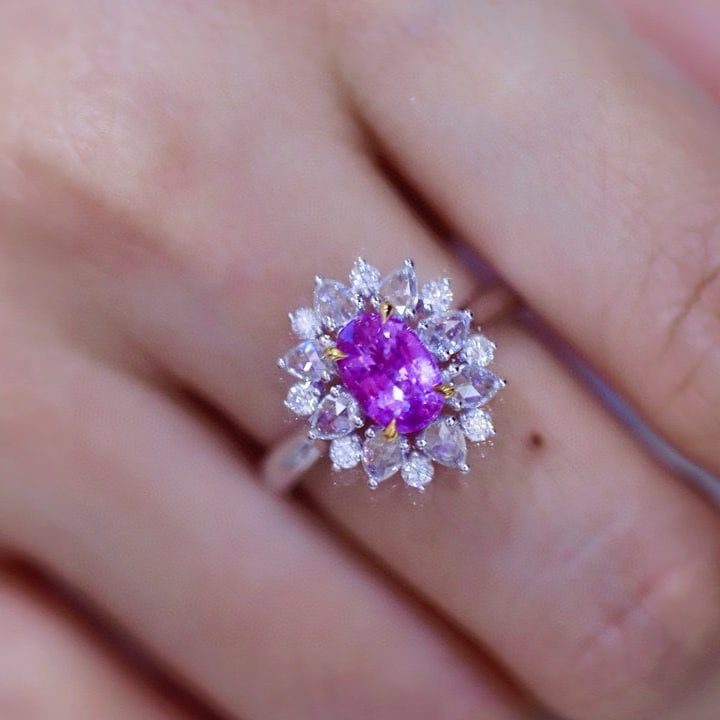 14k Gold 2.05 Ctw Natural Padparadscha Sapphire & Diamond Ring - 5