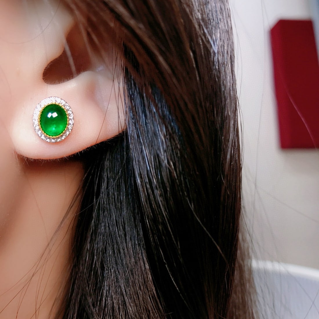 14k Gold 1.77 Ctw Vivid Green Natural Emerald & Diamond Earrings - 4