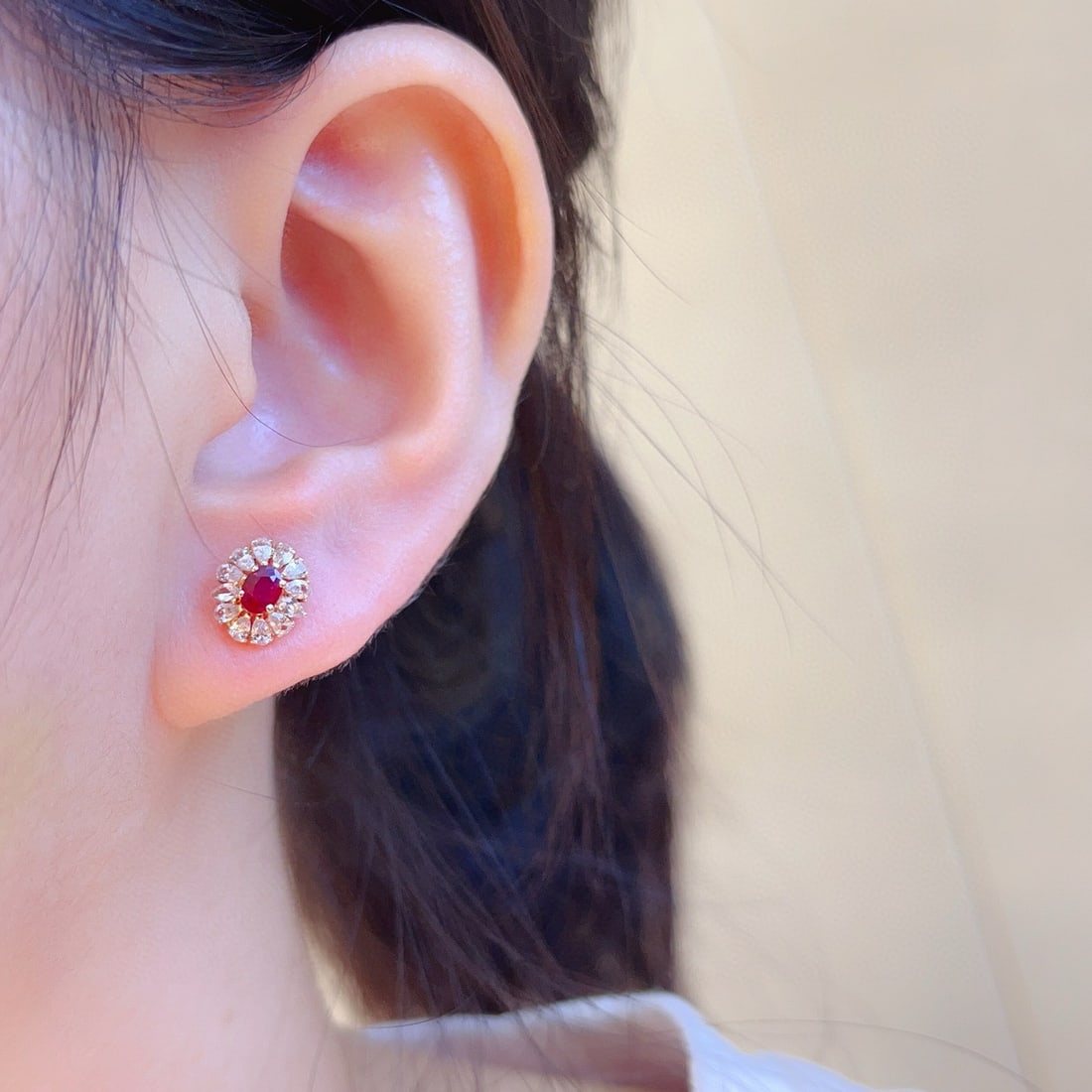 14k Gold 0.61 Ct Natural Ruby & Sapphire Earrings - 5