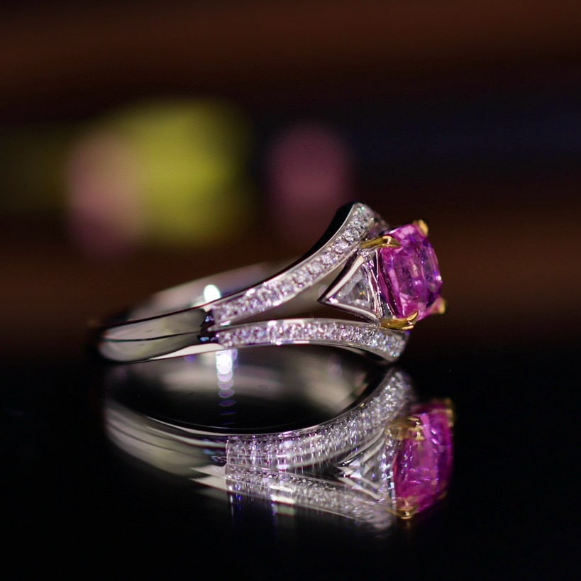 14k Gold 1.56 Ctw Natural Padparadscha Sapphire & Diamond Ring - 4