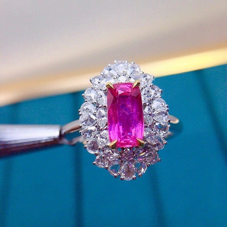 14k Gold 2.35 Ctw Natural Ruby & Diamond Ring/pendant( Without Chain ): Ref:230941239 // gold content:14k gold // ring size:7. 25us // // main gemstone:ruby // shape:cushion // carat weight:1. 6ct // color:red // treatment:natural // // adjacent gemstone 2 : diamond // sh