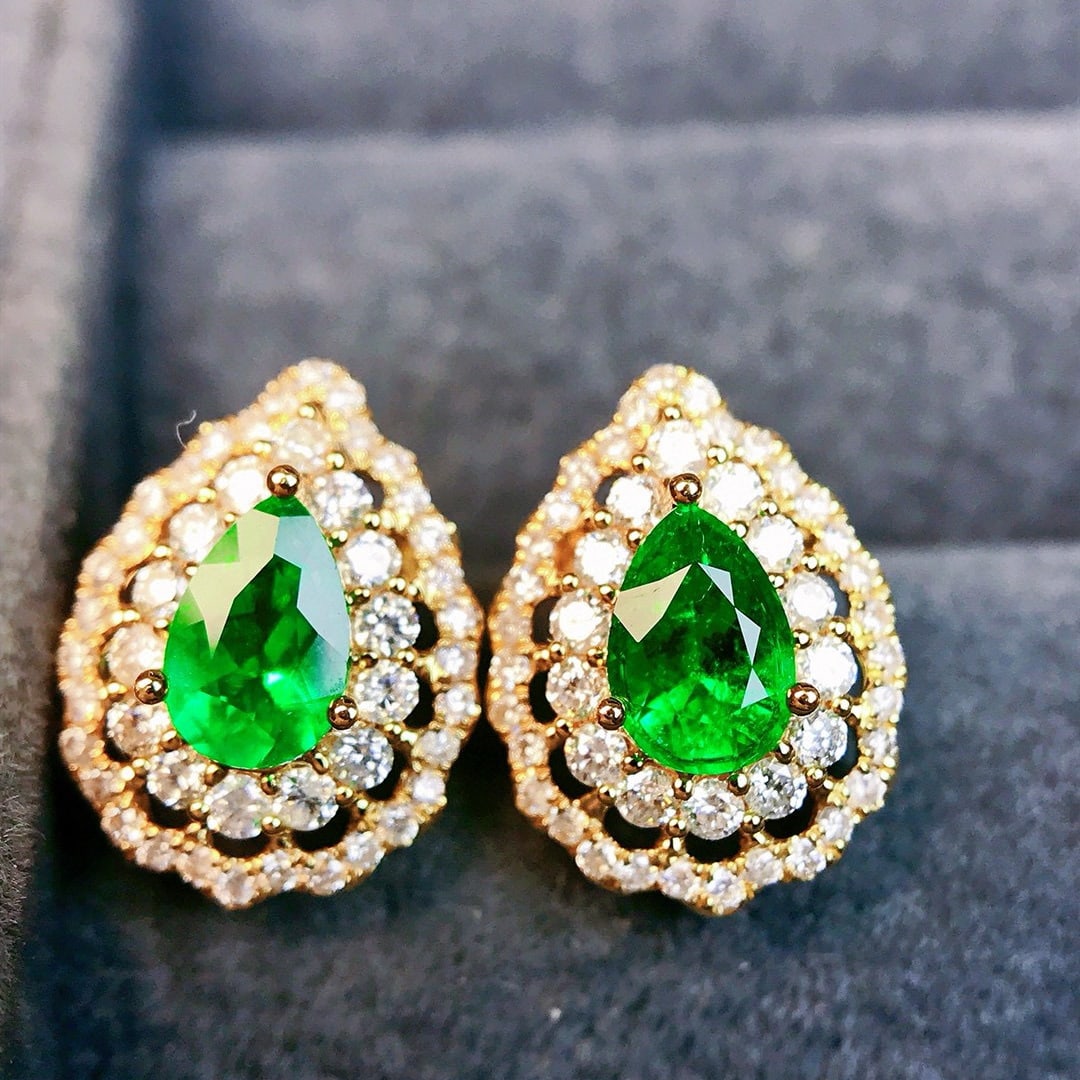 14k Gold 1.31 Ctw Vivid Green Natural Emerald & Diamond Earrings - 4