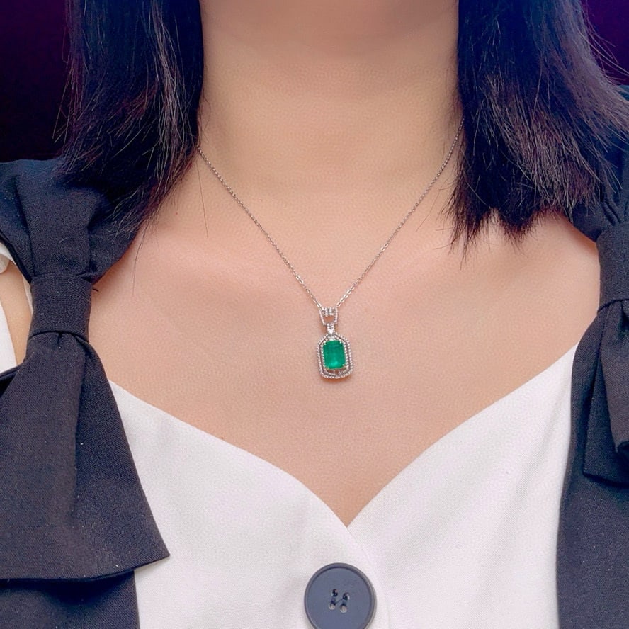 14k Gold 2.9 Ct Natural Emerald & Diamond Pendant( Without Chain ) - 3