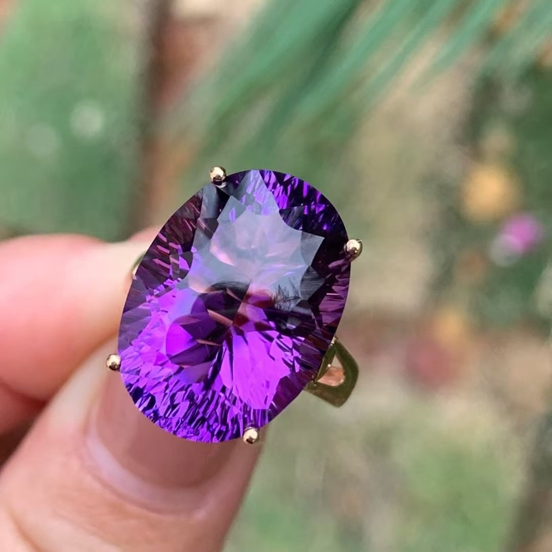 14k Gold 14.2 Ct Natural Amethyst Ring - 3