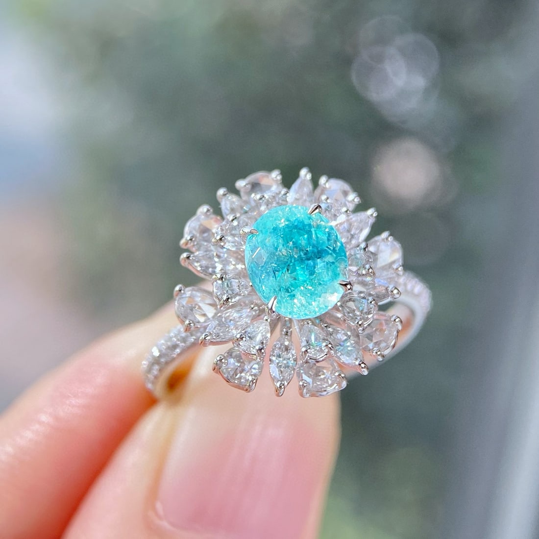 14k Gold 1.81 Ctw Natural Paraiba Tourmaline & Diamond Ring - 4