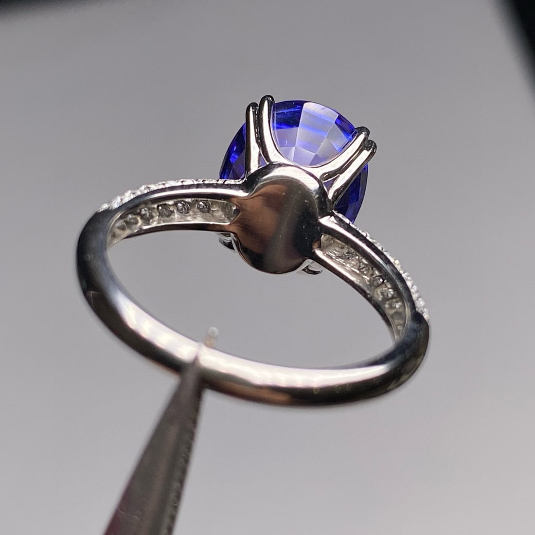 14k Gold 6.03 Ctw Natural Tanzanite & Diamond Ring - 6