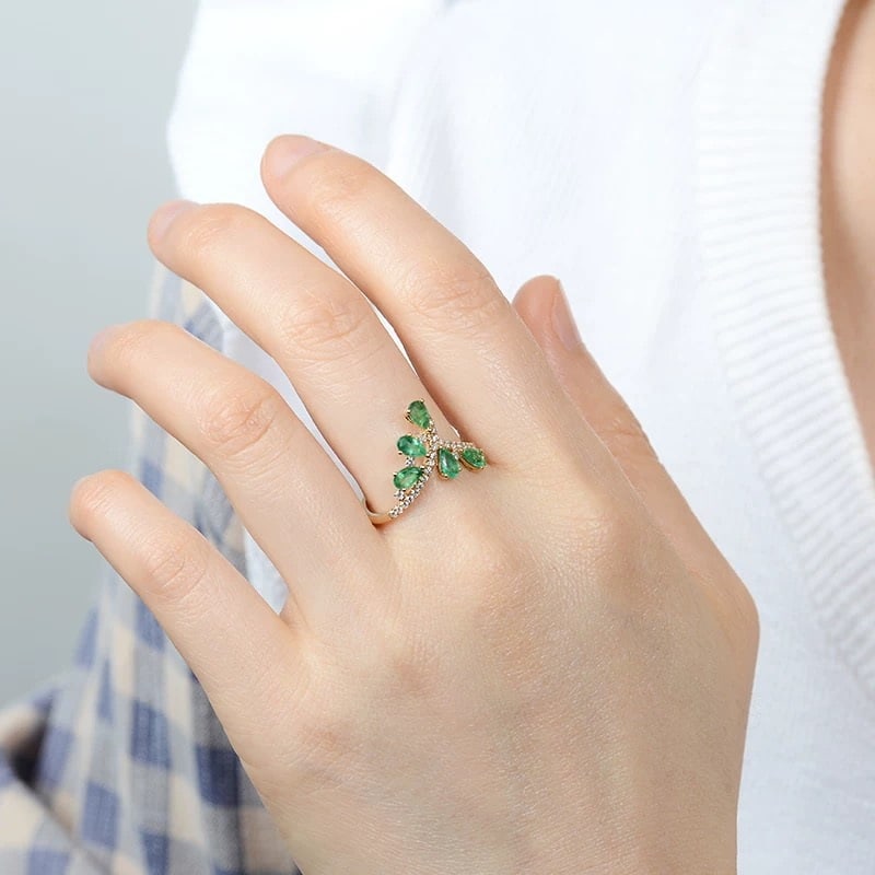 14k Gold 1.05 Ctw Natural Emerald & Diamond Ring - 4