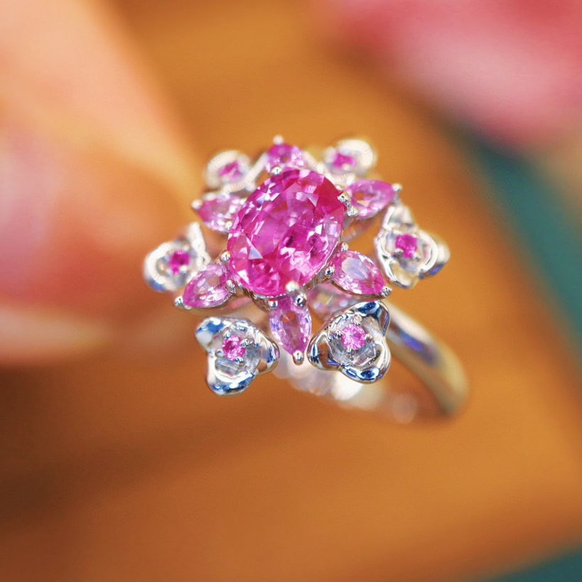 14k Gold 1.66 Ct Natural Padparadscha Sapphire Ring - 3