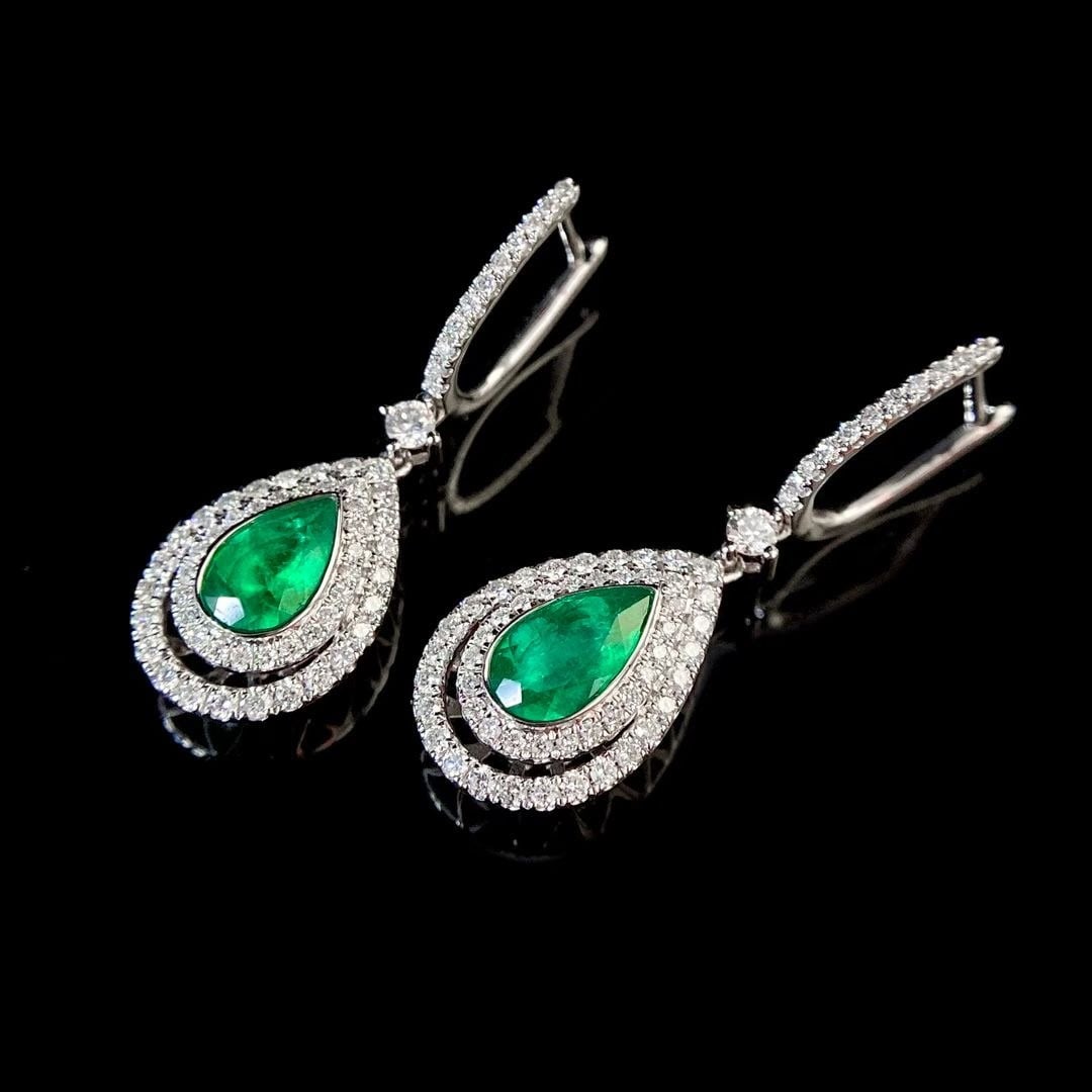 14k Gold 1.50 Ctw Vivid Green Natural Emerald & Diamond Earrings - 5