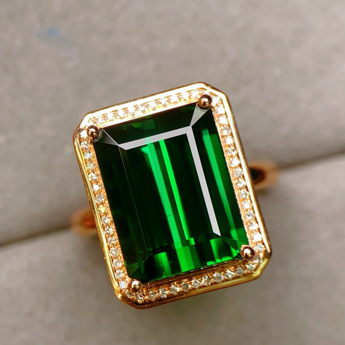 14k Gold 8.06 Ctw Natural Tourmaline & Diamond Ring - 2