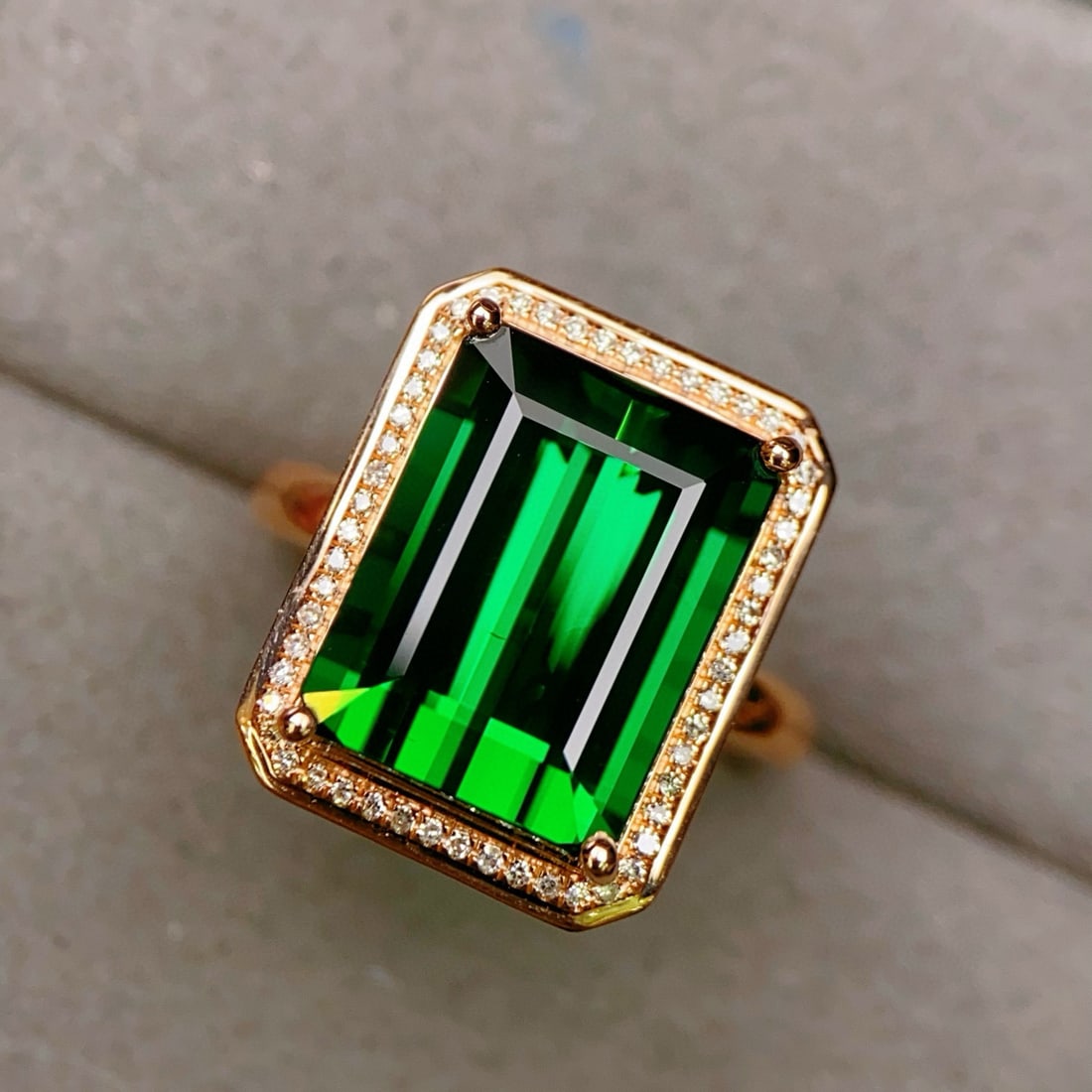 14k Gold 8.06 Ctw Natural Tourmaline & Diamond Ring - 4