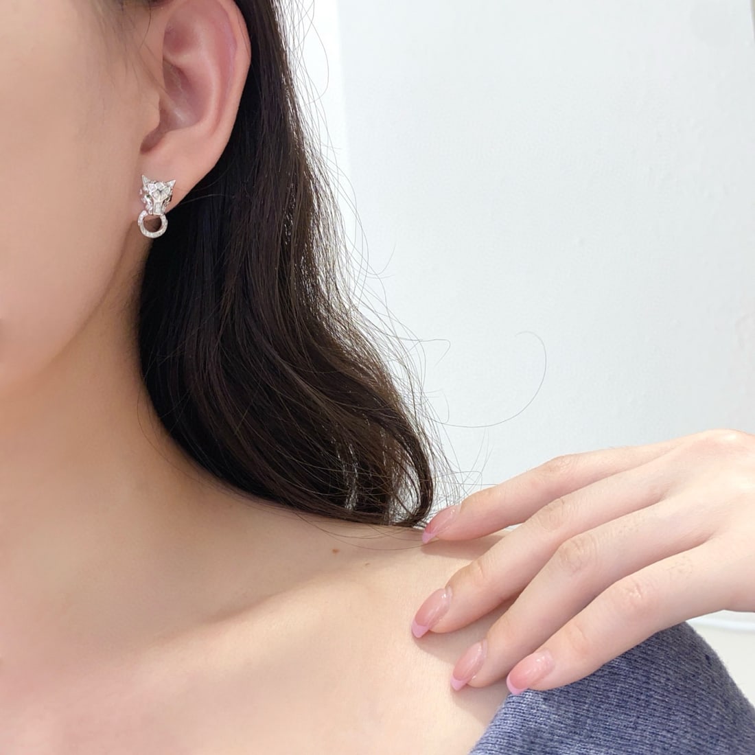 14k Gold 0.26 Ctw Natural H Diamond & Tsavorite Earrings - 4