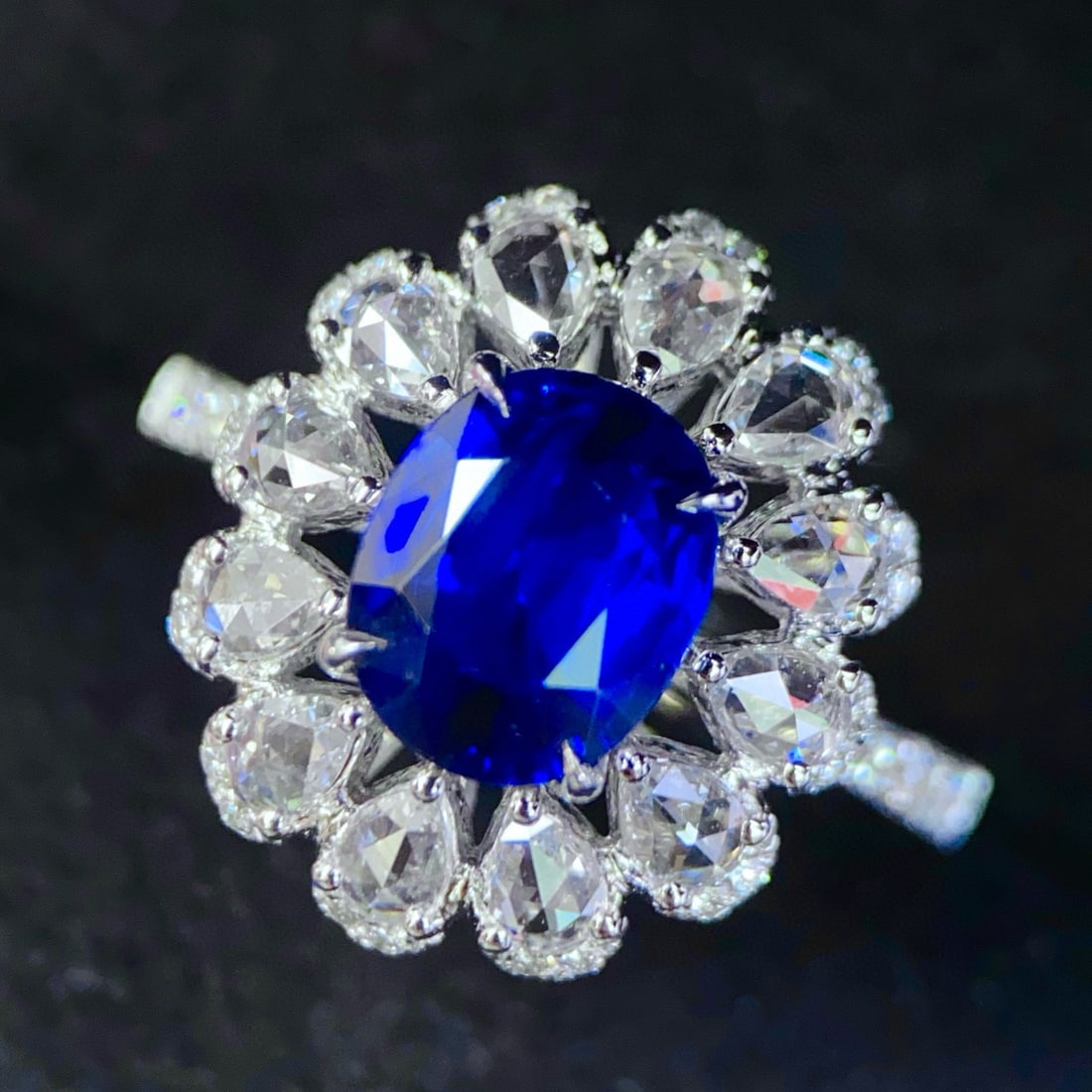 14k Gold 2.88 Ctw Natural Sapphire & Diamond Ring - 3