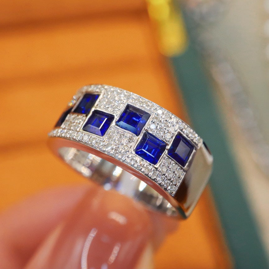 14k Gold 1.49 Ctw Vivid Blue Natural Sapphire & Diamond Ring - 2