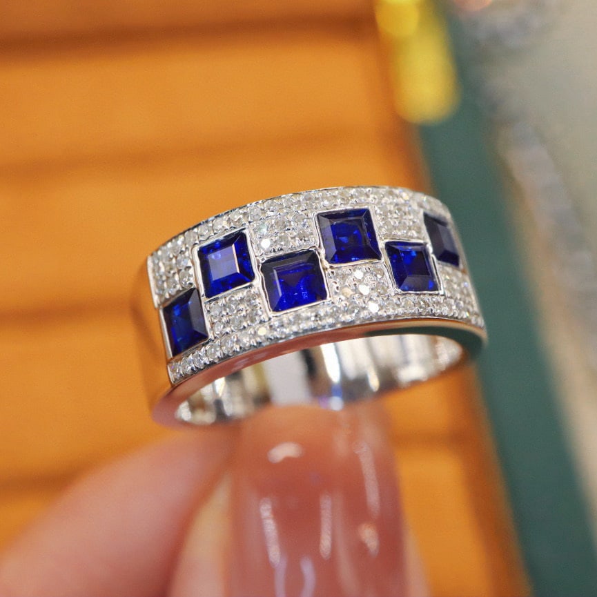 14k Gold 1.49 Ctw Vivid Blue Natural Sapphire & Diamond Ring - 4