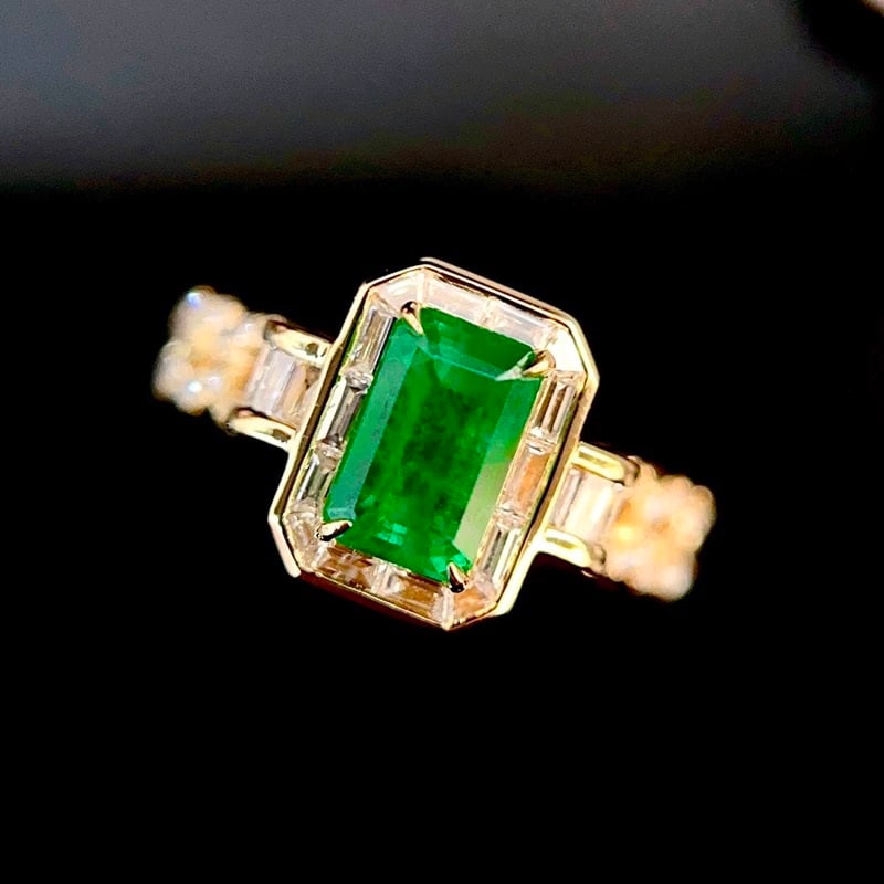 14k Gold 1.72 Ctw Vivid Green Natural Emerald & Diamond Ring - 4