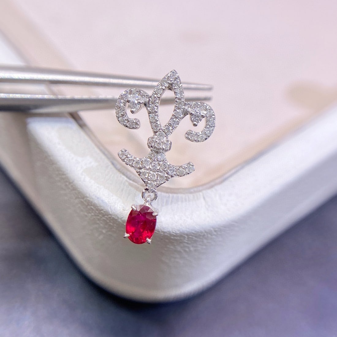 14k Gold 0.76 Ctw Natural Ruby & Diamond Earrings - 2