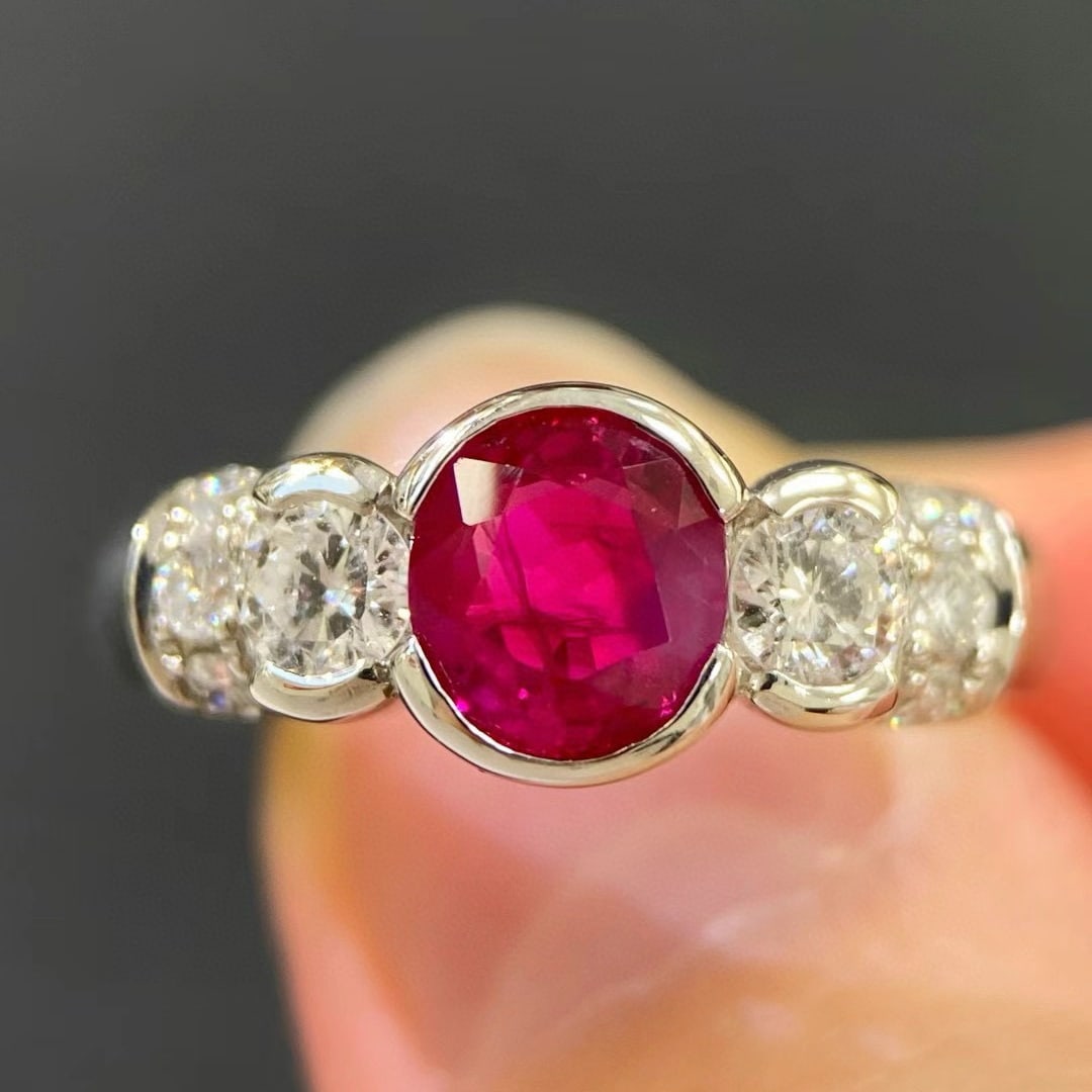 14k Gold 1.90 Ctw Natural Ruby & Diamond Ring - 3