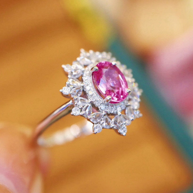 14k Gold 1.75 Ctw Natural Padparadscha Sapphire & Diamond Ring - 2