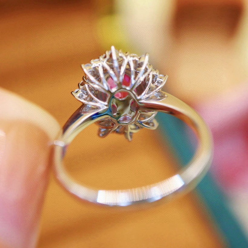 14k Gold 1.75 Ctw Natural Padparadscha Sapphire & Diamond Ring - 4