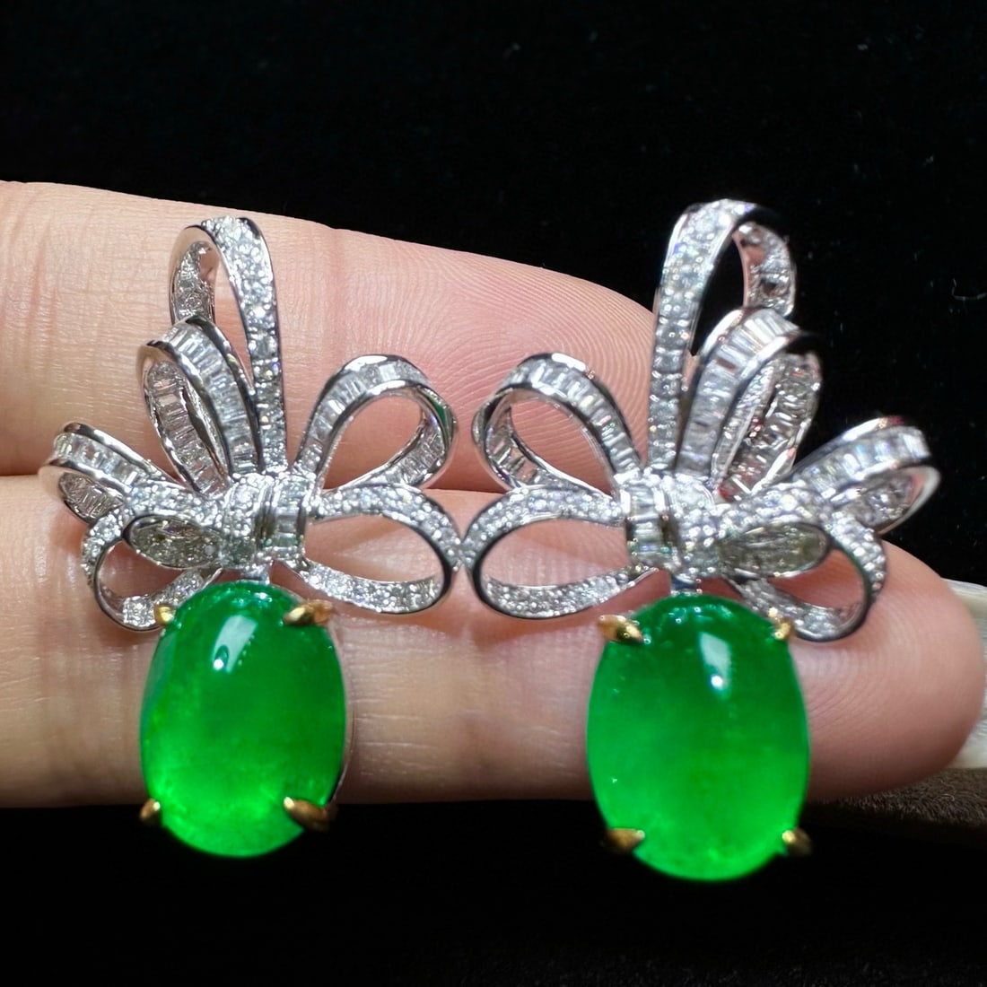 14k Gold 9.55 Ctw Vivid Green Natural Emerald & Diamond Earrings - 4