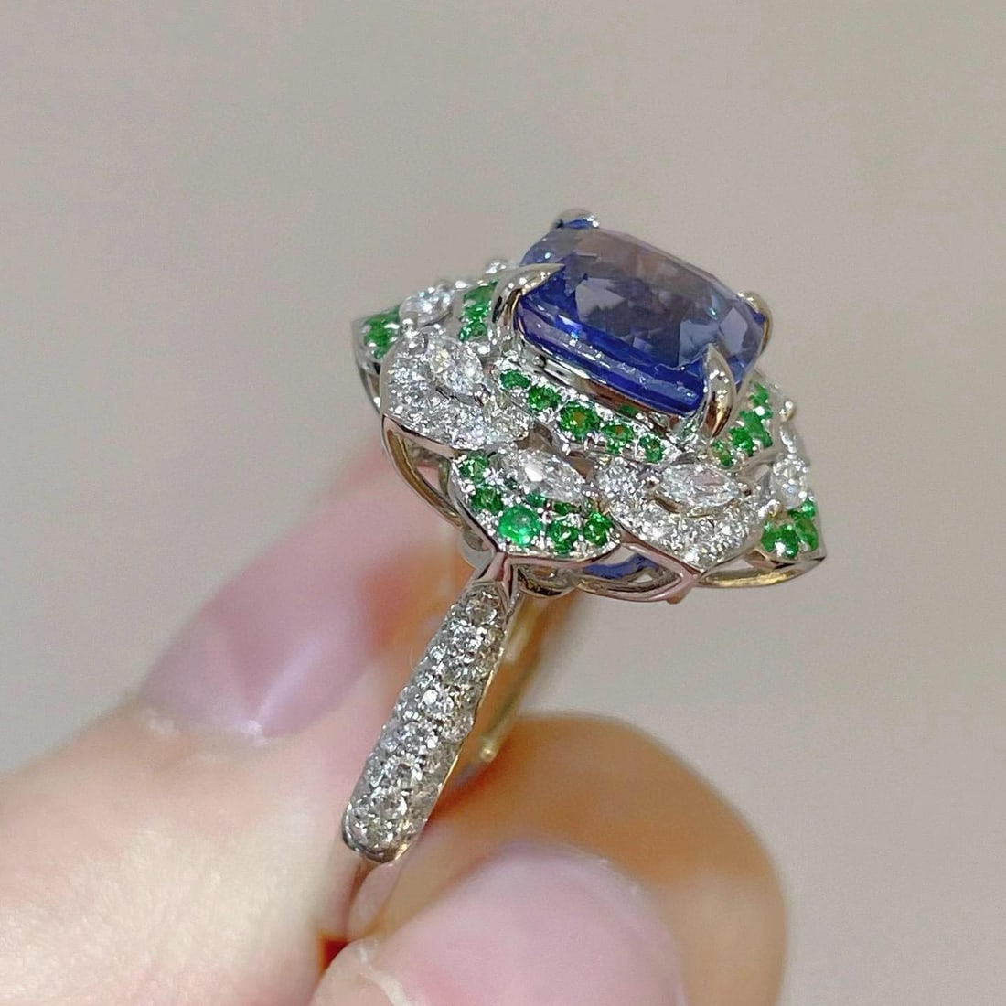 14k Gold 3.11 Ctw Natural Sapphire & Diamond Ring - 4