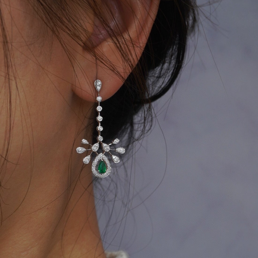 14k Gold 1.04 Ctw Vivid Green Natural Emerald & Diamond Earrings - 6