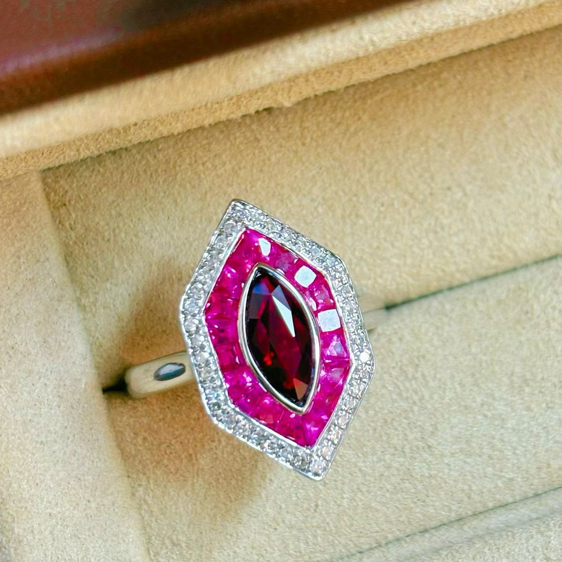 14k Gold 1.20 Ctw Natural Ruby & Diamond Ring - 2