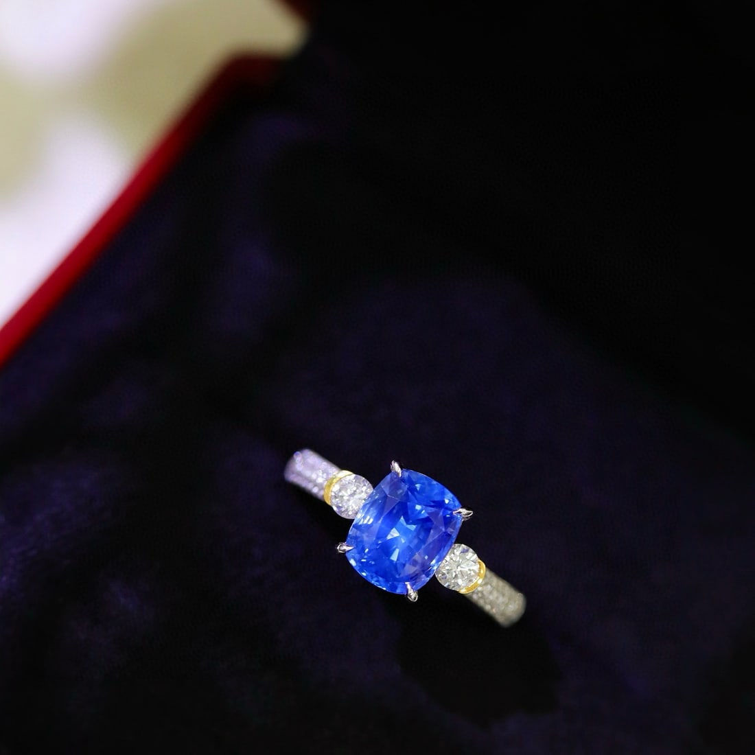 14k Gold 2.95 Ctw Natural Sapphire & Diamond Ring - 4