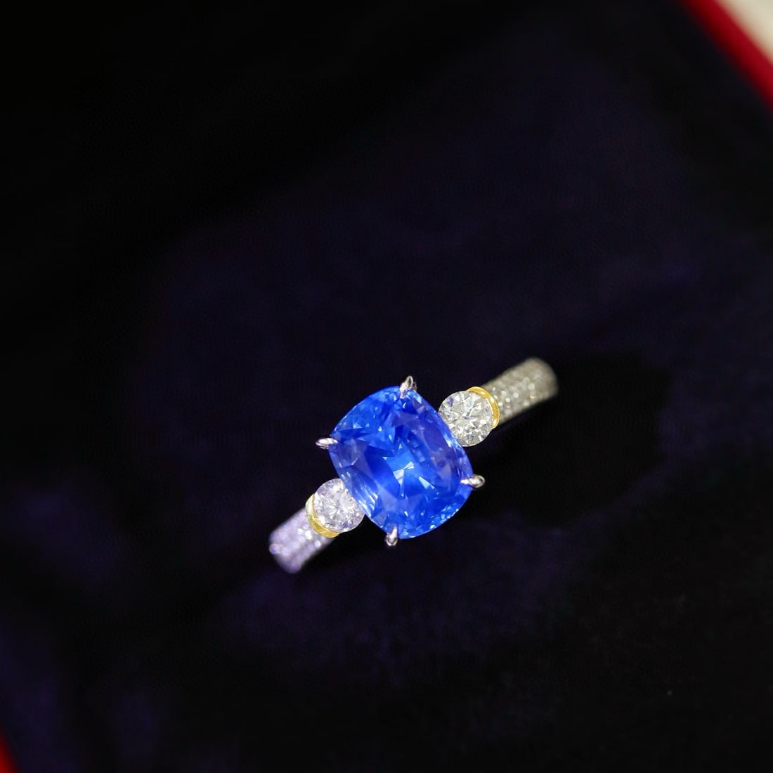 14k Gold 2.95 Ctw Natural Sapphire & Diamond Ring - 5
