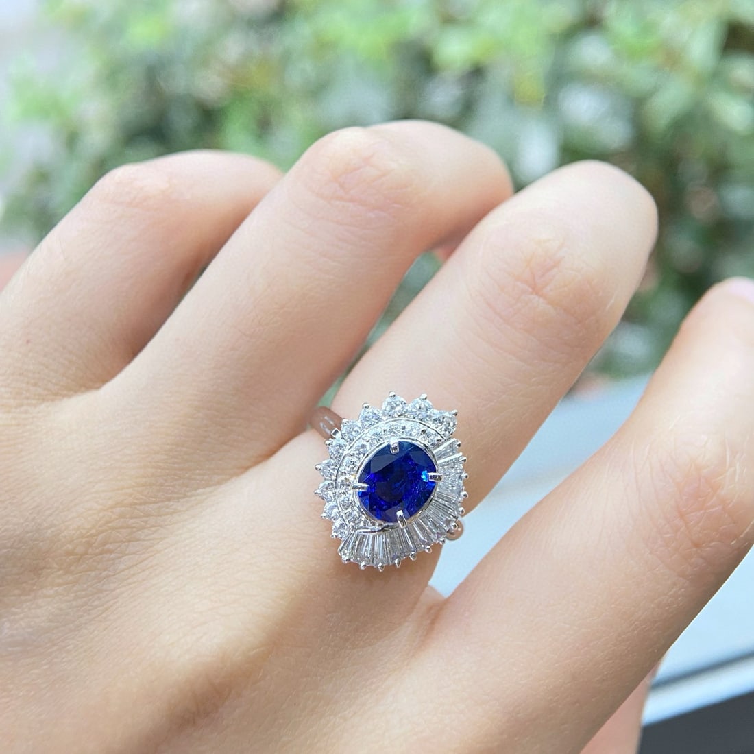 14k Gold 2.64 Ctw Natural Sapphire & Diamond Ring - 4