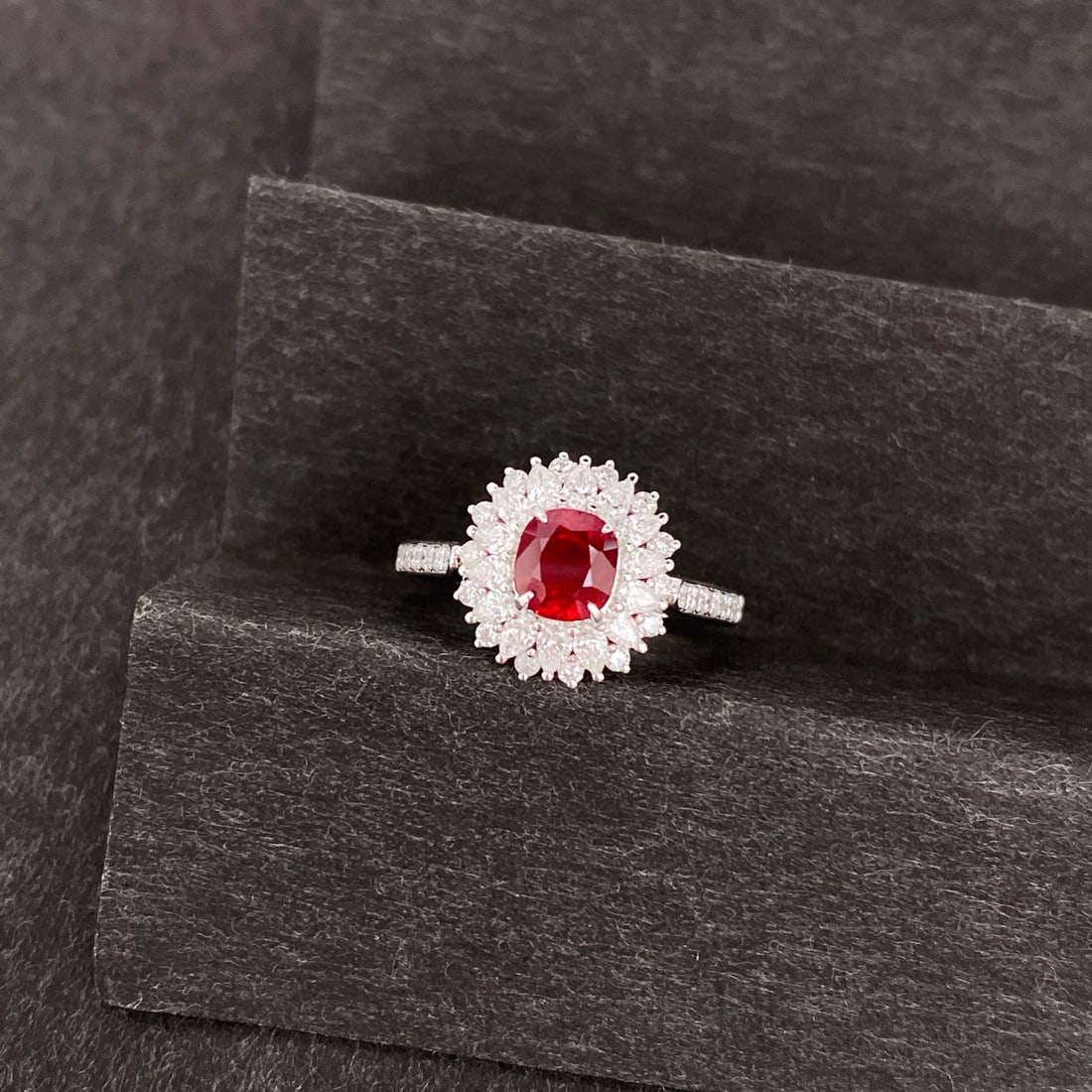 14k Gold 1.81 Ctw Natural Ruby & Diamond Ring/pendant( Without Chain ): Ref:230942211 // gold content:14k gold // ring size:7. 25us // // main gemstone:ruby // shape:cushion // carat weight:1. 13ct // color:pigeonblood red // treatment:natural // // adjacent gemstone 2 :