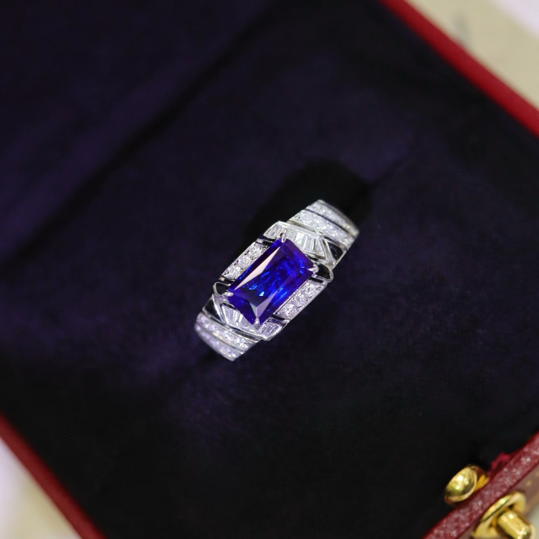 14k Gold 2.36 Ctw Natural Sapphire & Diamond Ring - 3