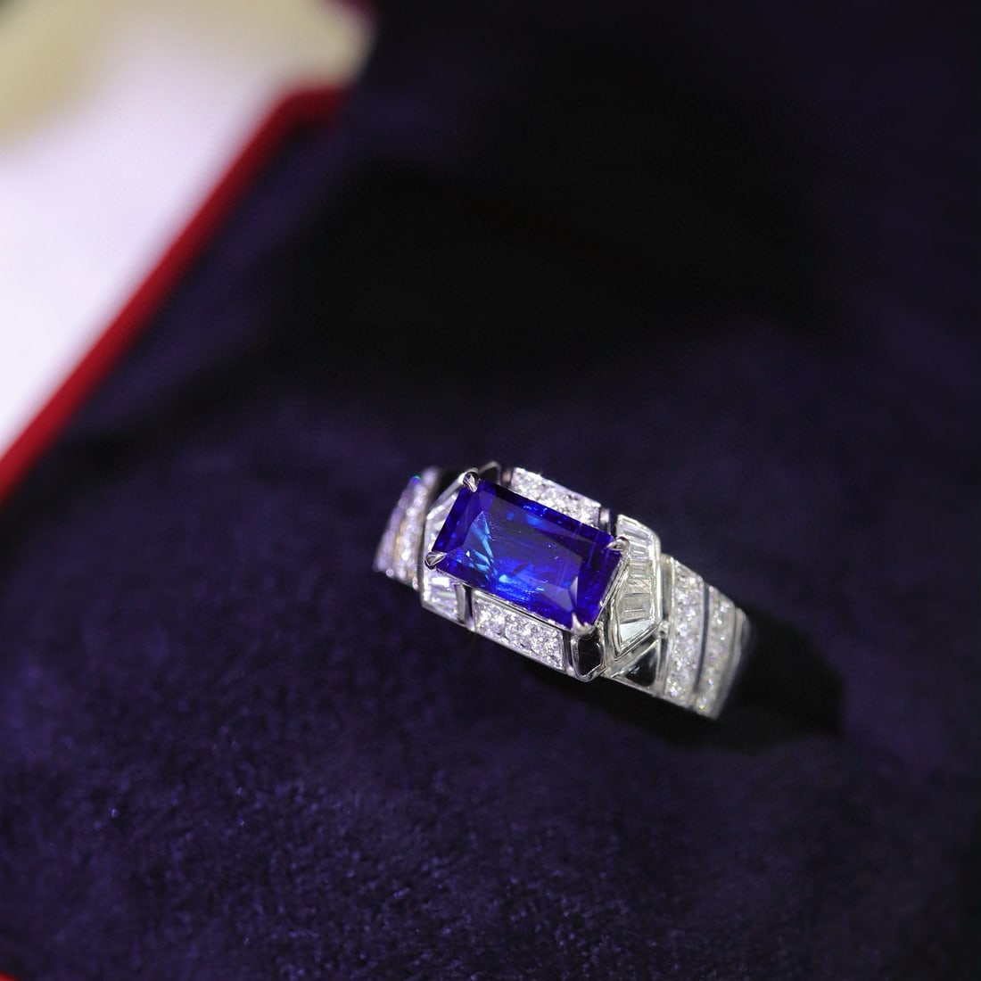 14k Gold 2.36 Ctw Natural Sapphire & Diamond Ring - 5