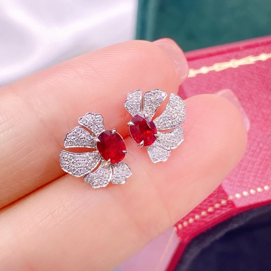 14k Gold 0.93 Ctw Vivid Red Natural Ruby & Diamond Earrings - 4