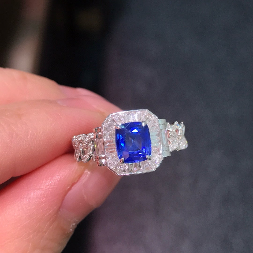 14k Gold 1.76 Ctw Natural Sapphire & Diamond Ring - 2