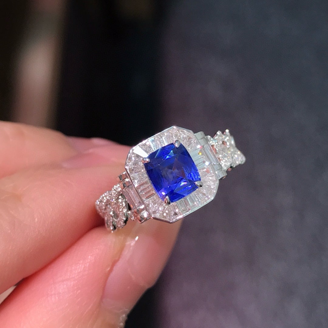 14k Gold 1.76 Ctw Natural Sapphire & Diamond Ring - 3