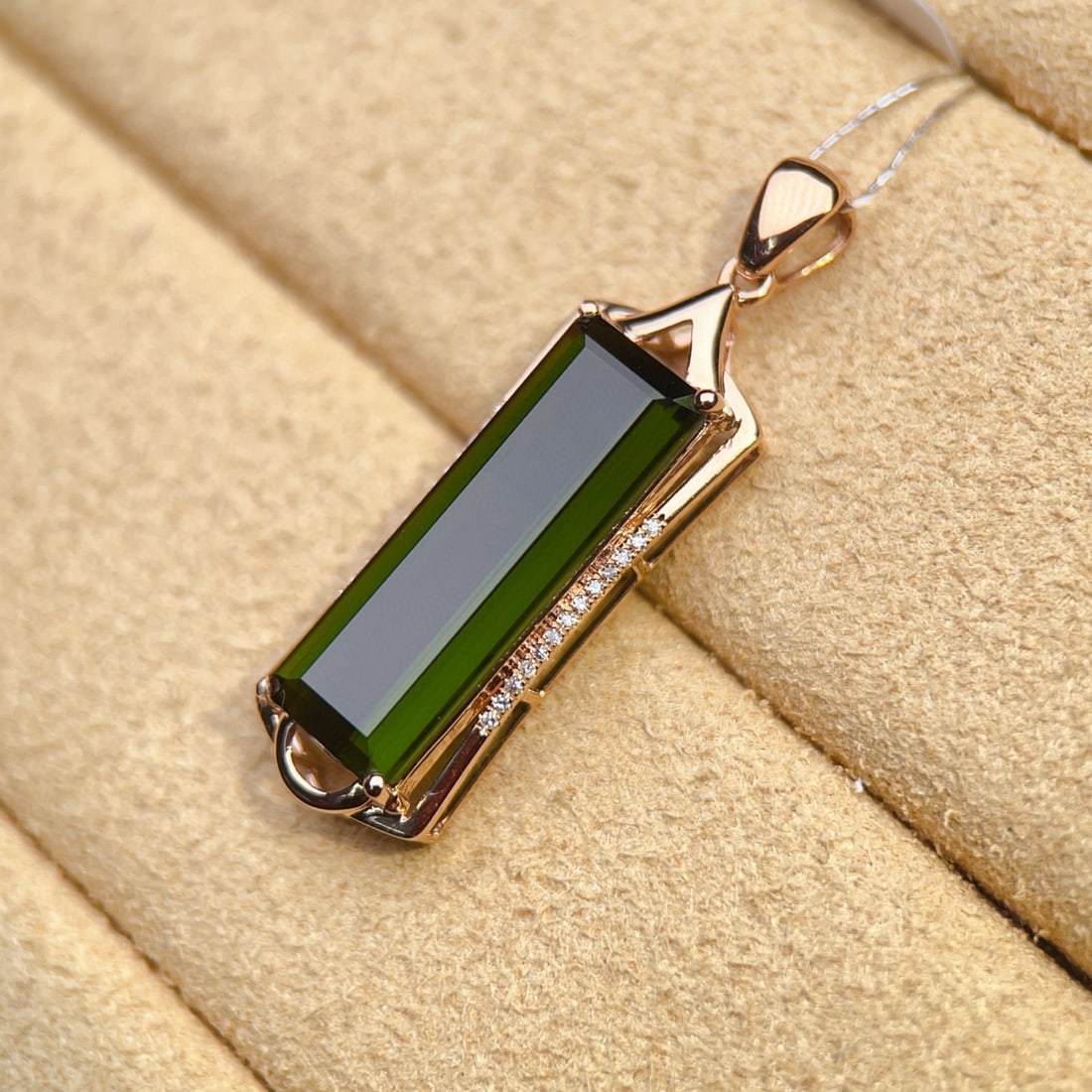 14k Gold 3.64 Ctw Natural Tourmaline & Diamond Pendant( Without Chain ) - 3