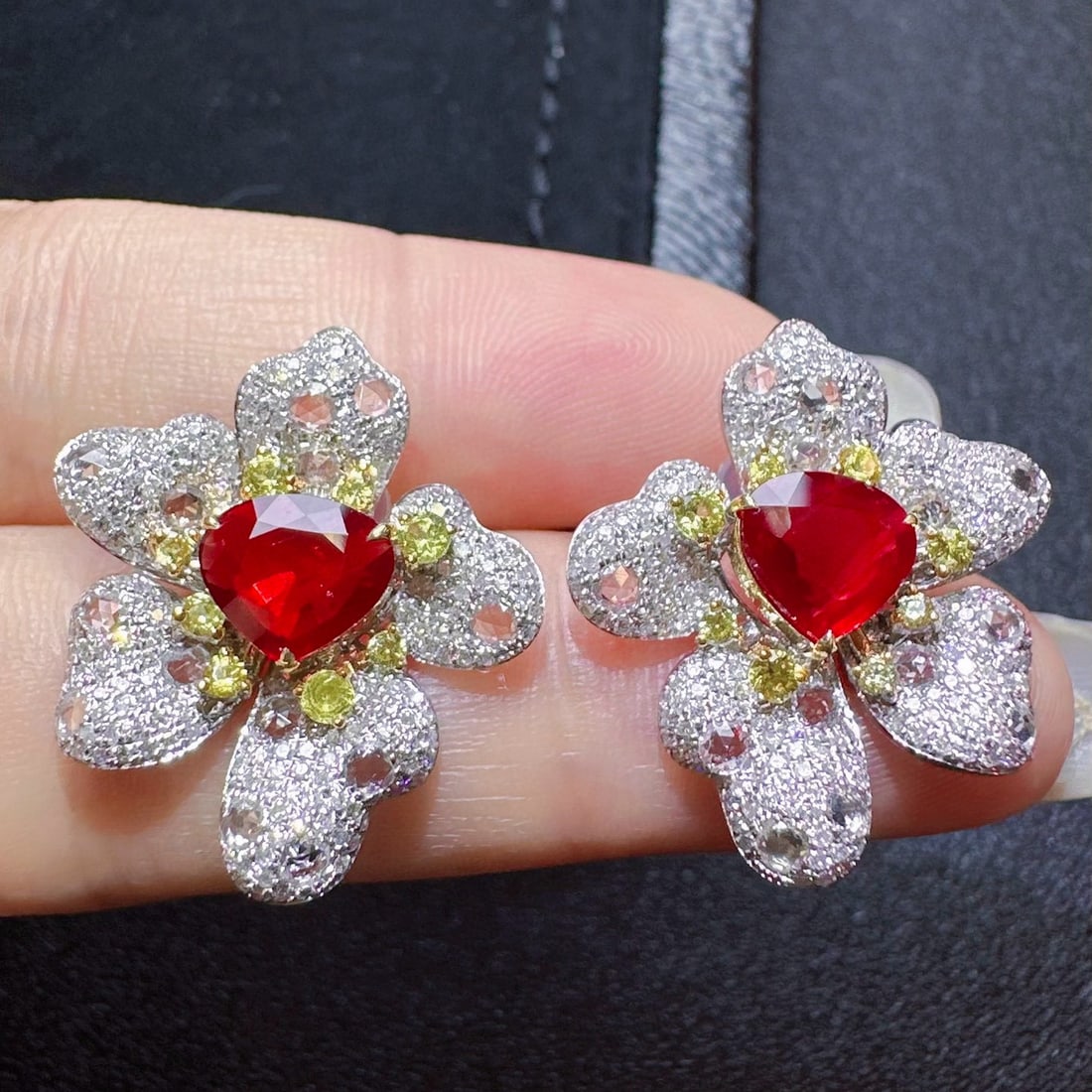 14k Gold 3.40 Ctw Natural Ruby & Diamond Earrings: Ref:230942278 // gold content:14k gold // main gemstone:ruby // shape:pear // carat weight:2. 23ct // color:pigeonblood red // treatment:natural // // adjacent gemstone 2 : diamond // shape:round