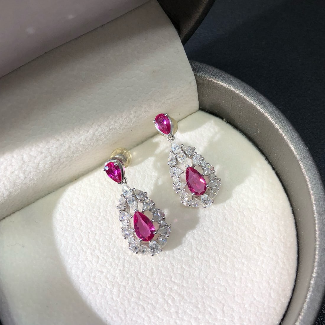 14k Gold 2.02 Ctw Natural Ruby & Diamond Earrings - 3