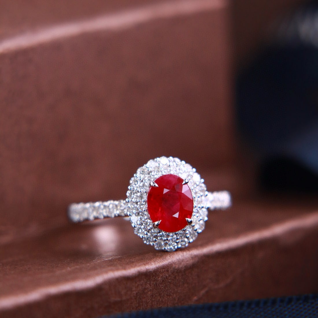 14k Gold 1.48 Ctw Vivid Red Natural Ruby & Diamond Ring - 4