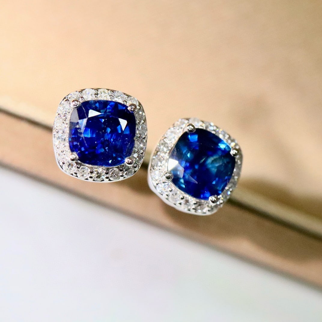 14k Gold 2.26 Ctw Natural Sapphire & Diamond Earrings - 2