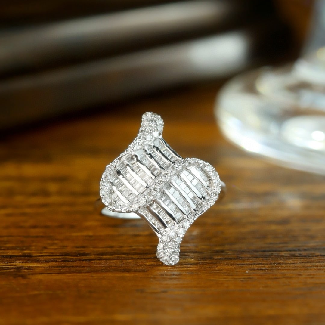 14k Gold 0.75 Ct Natural H Diamond Ring: Ref:230942304 // gold content:14k gold // ring size:7. 25us // // main gemstone:diamond // shape:multiply // carat weight:0. 75ct // clarity grade:vs-si // color:h // treatment:natural //