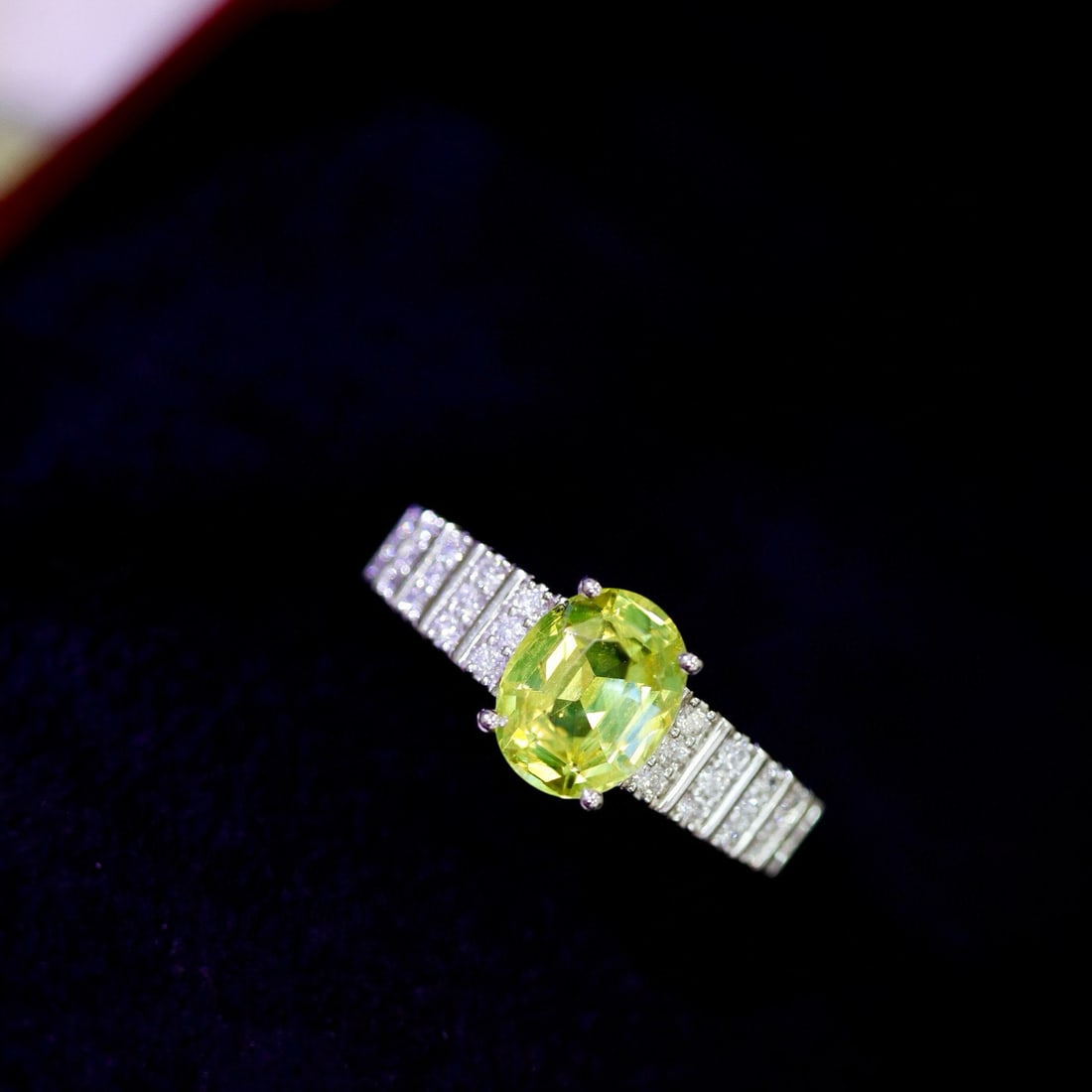 14k Gold 1.94 Ctw Natural Chrysoberyl & Diamond Ring - 4