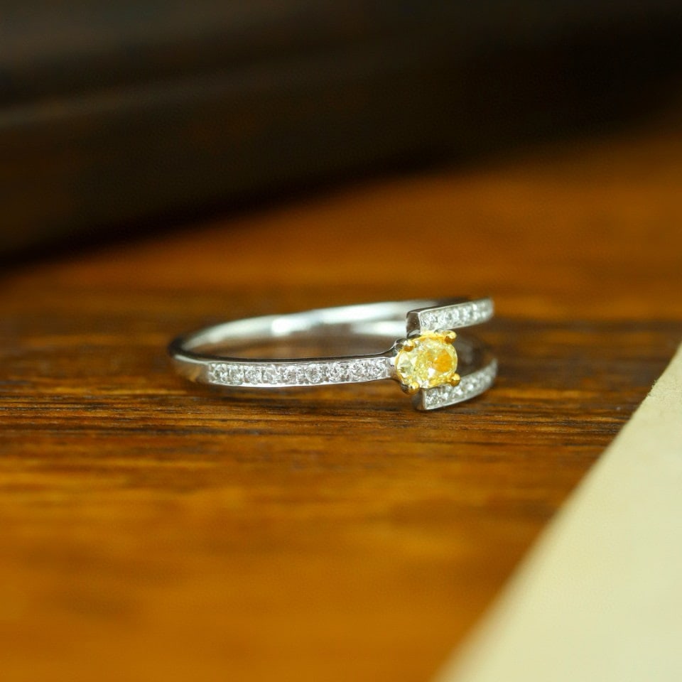 14k Gold 0.16 Ct Natural Yellow Diamond & Diamond Ring - 4