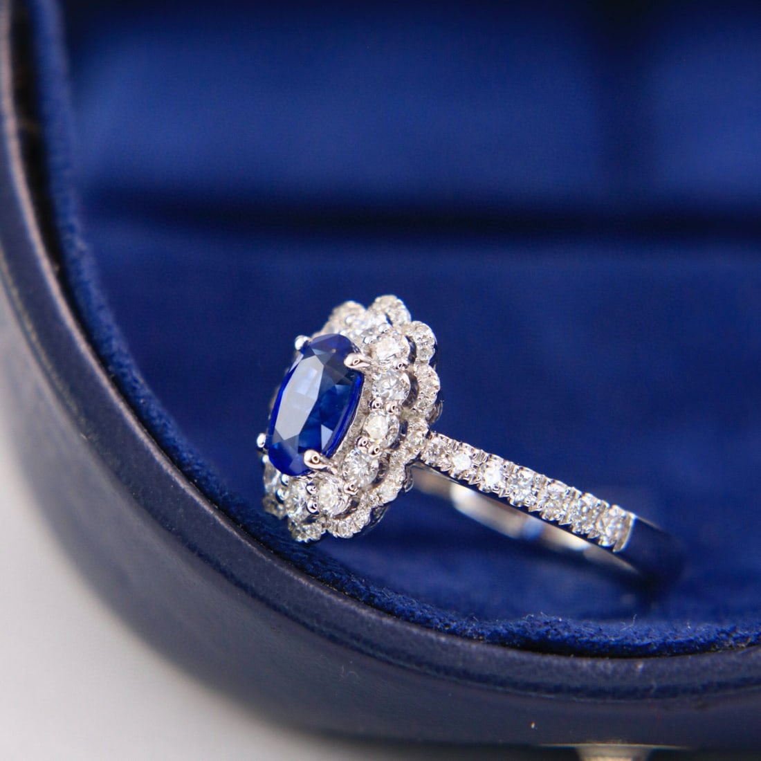 14k Gold 1.78 Ctw Natural Sapphire & Diamond Ring - 4