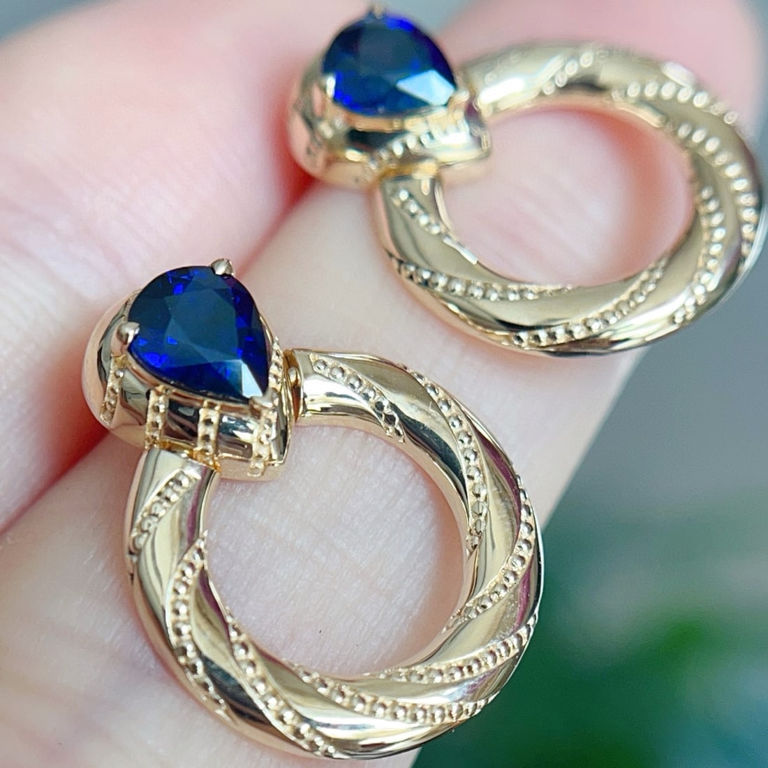 14k Gold 1.3 Ct Natural Sapphire Earrings - 5