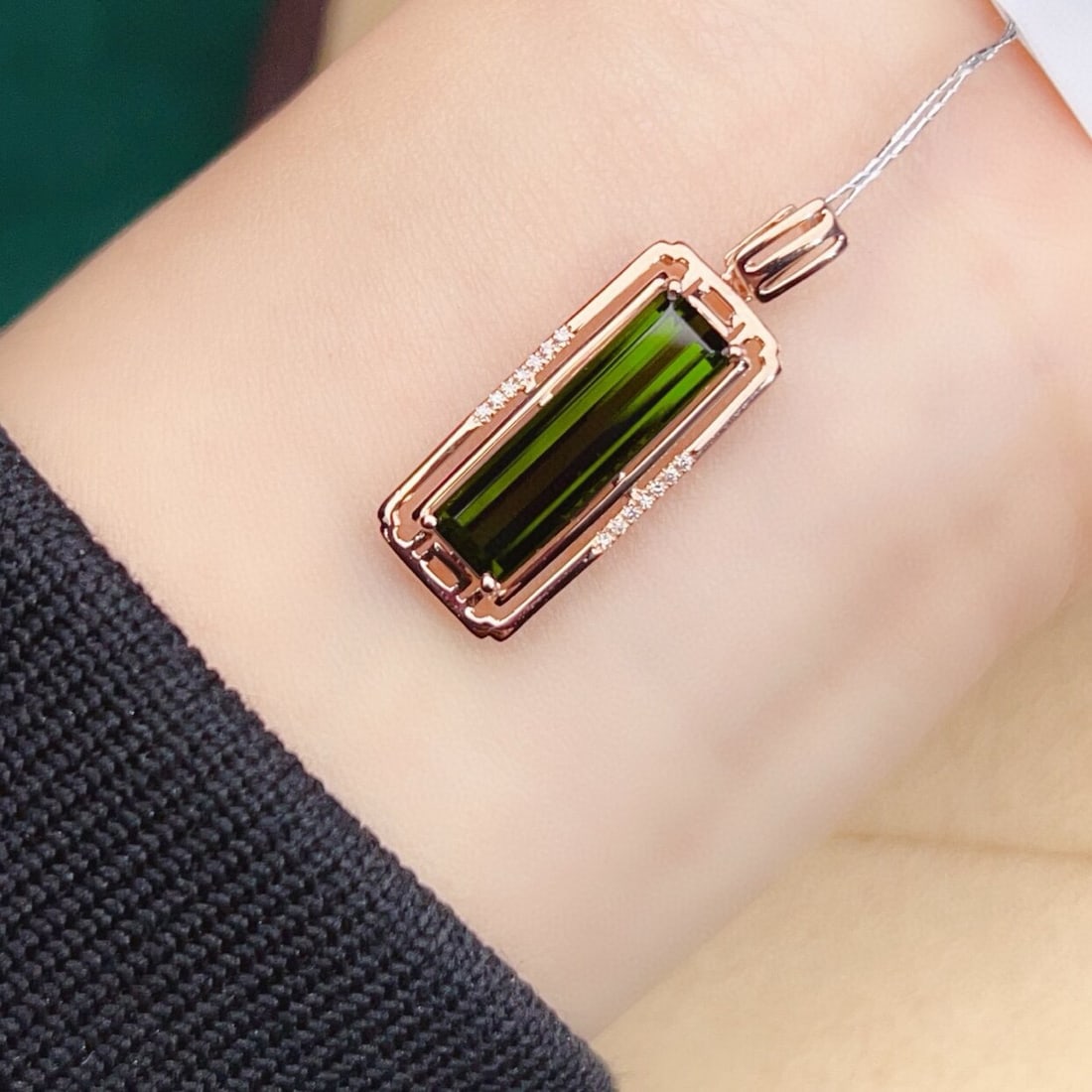 14k Gold 8.28 Ctw Natural Tourmaline & Diamond Pendant( Without Chain ) - 2