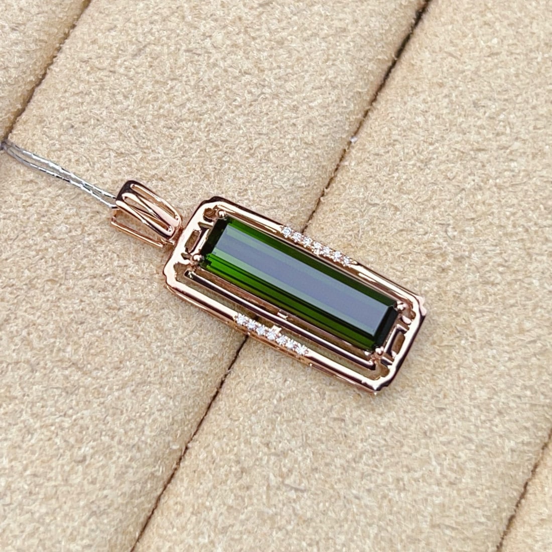 14k Gold 8.28 Ctw Natural Tourmaline & Diamond Pendant( Without Chain ) - 6